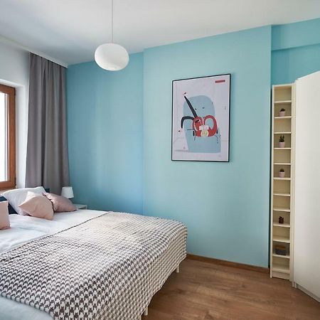 Modern Apartment In Warsawa Bagian luar foto