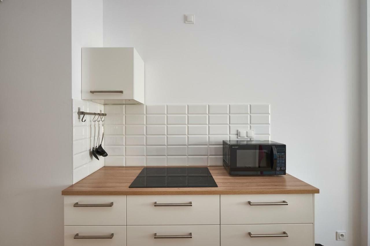Modern Apartment In Warsawa Bagian luar foto