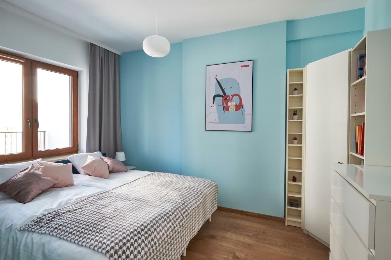 Modern Apartment In Warsawa Bagian luar foto
